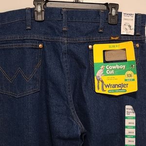 Wrangler Slim Fit Cowboy Cut 36 X 32 936PWD IRREGULAR